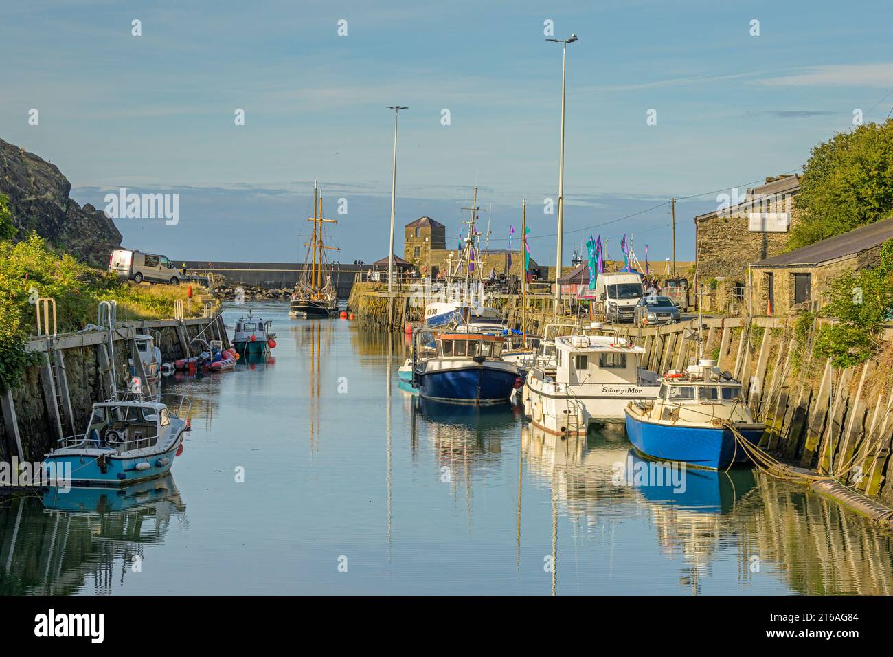 Amlwch Port Green Space Dark Sky 07-08-22 Stockfoto