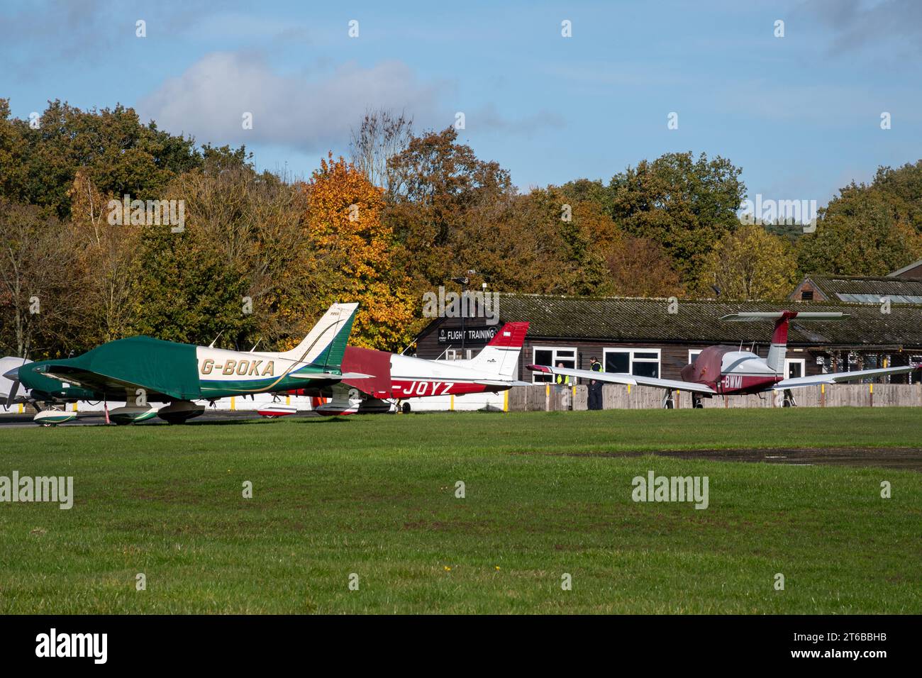 Flughafen Fairoaks in Surrey, England, Großbritannien, mit Flugzeugen Flugzeuge Flugzeuge Stockfoto