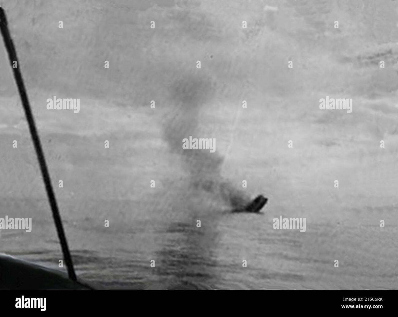 USS Baltimore Senken Stockfoto