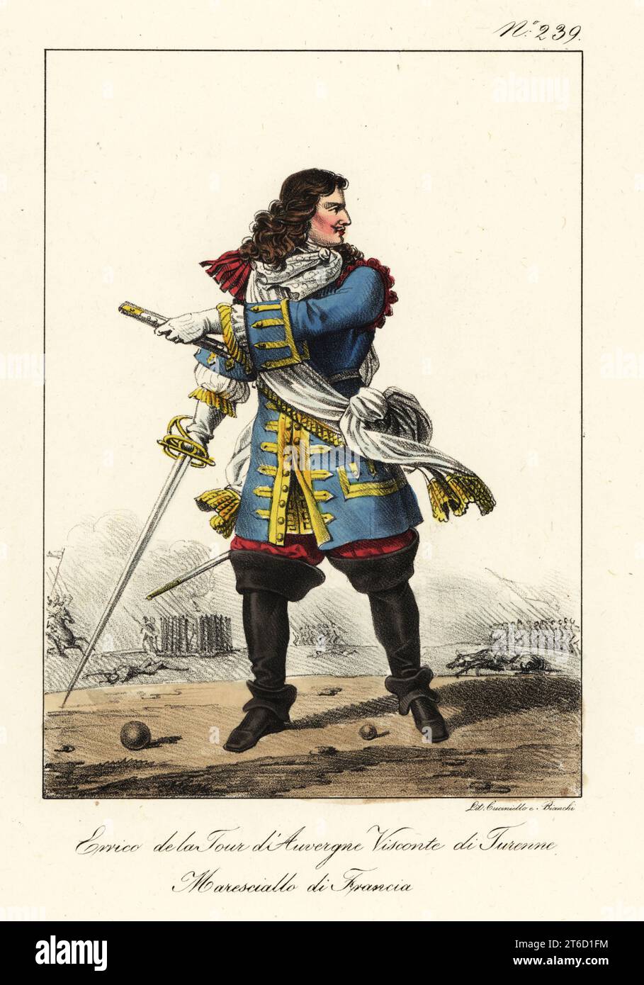 Henri de La Tour d’Auvergne, vicomte de Turenne, 1611–1675, französischer General und später Marschall von Frankreich. In blauem Fell, mit roter Epaulette und goldenem Frosch, weißer Schärpe, Reithose, Kavalierstiefeln, mit Schwert. Mit dem Schwert auf einem Schlachtfeld gezogen. Marechal de France. Handkolorierte Lithographie von Lorenzo Bianchi und Domenico Cuciniello nach Hippolyte Lecomte aus Costumi civili e militari della monarchia francese dal 1200 al 1820, Neapel, 1825. Italienische Ausgabe der Lecomtes Zivil- und Militärkostüme der französischen Monarchie von 1200 bis 1820. Stockfoto