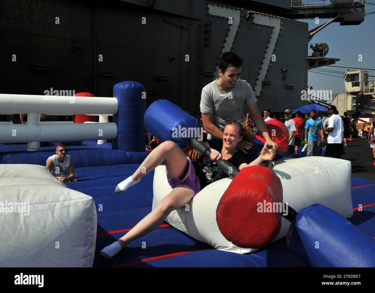 USS George H.W. Bush Stahlstrand Picknick 140713 Stockfoto