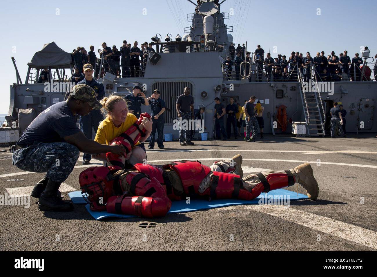 USS-TRICHTER (DDG 70) 140215 Stockfoto