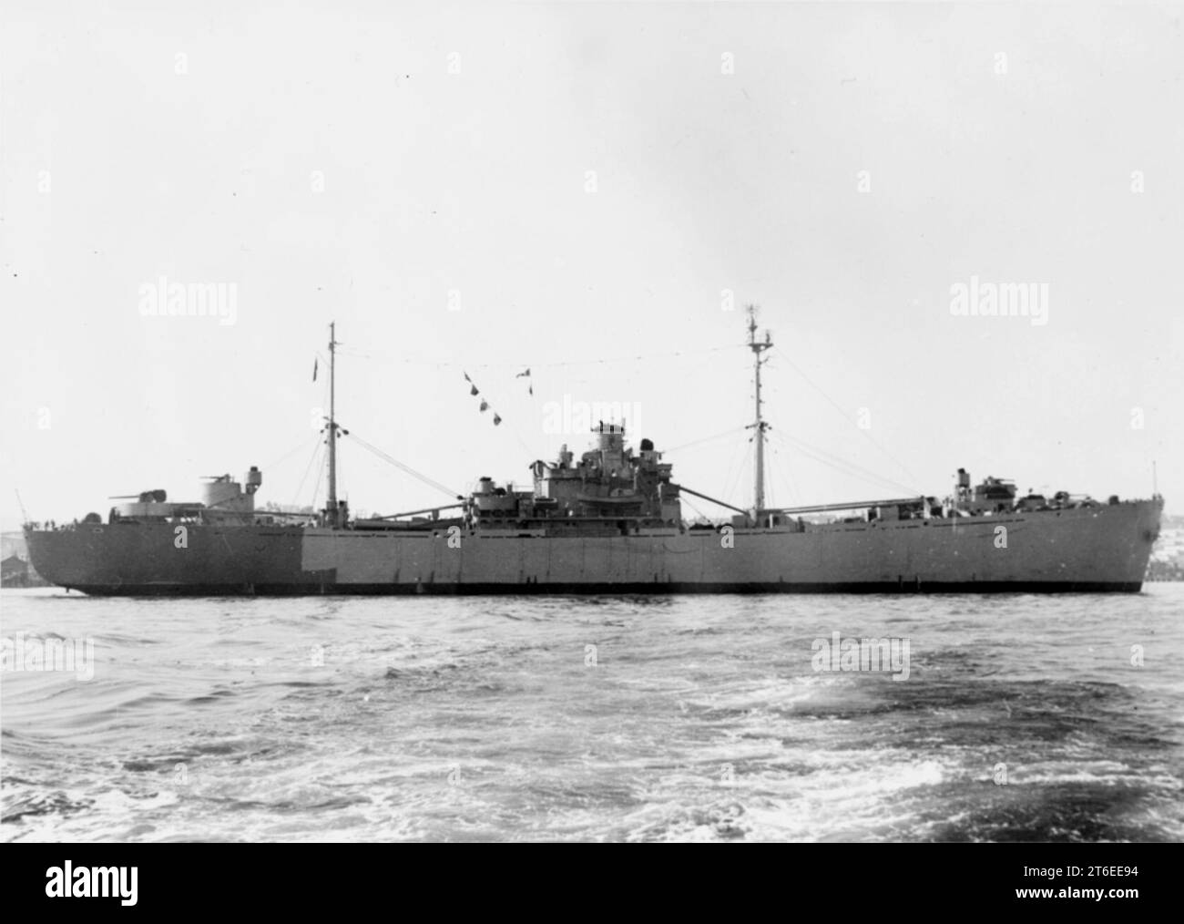 USS Kermit Roosevelt (ARG-16) im November 1951 Stockfoto