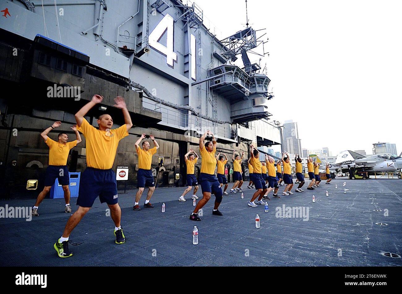 USS Midway Museum CPO Legacy Academy 120827 Stockfoto