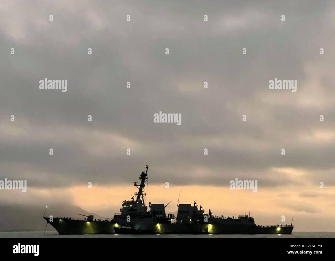 USS Mustin kommt nach Callao, Peru, um an der Übung UNITAS 2021 teilzunehmen. (51523759916) Stockfoto
