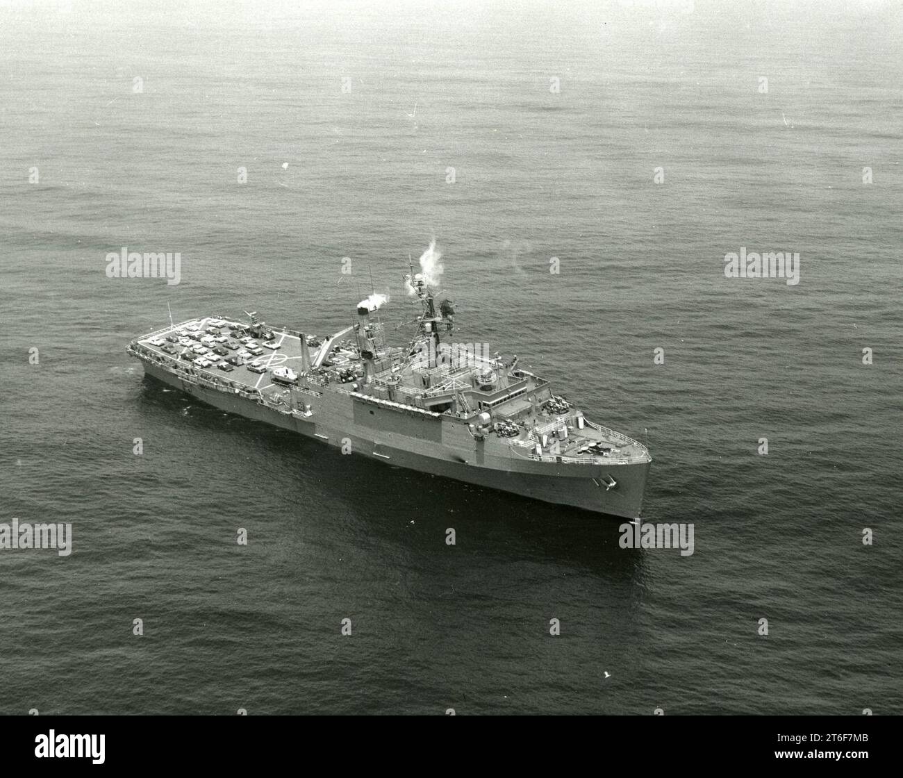 USS Raleigh (LPD-1) auf See am 14. Juni 1968 Stockfoto