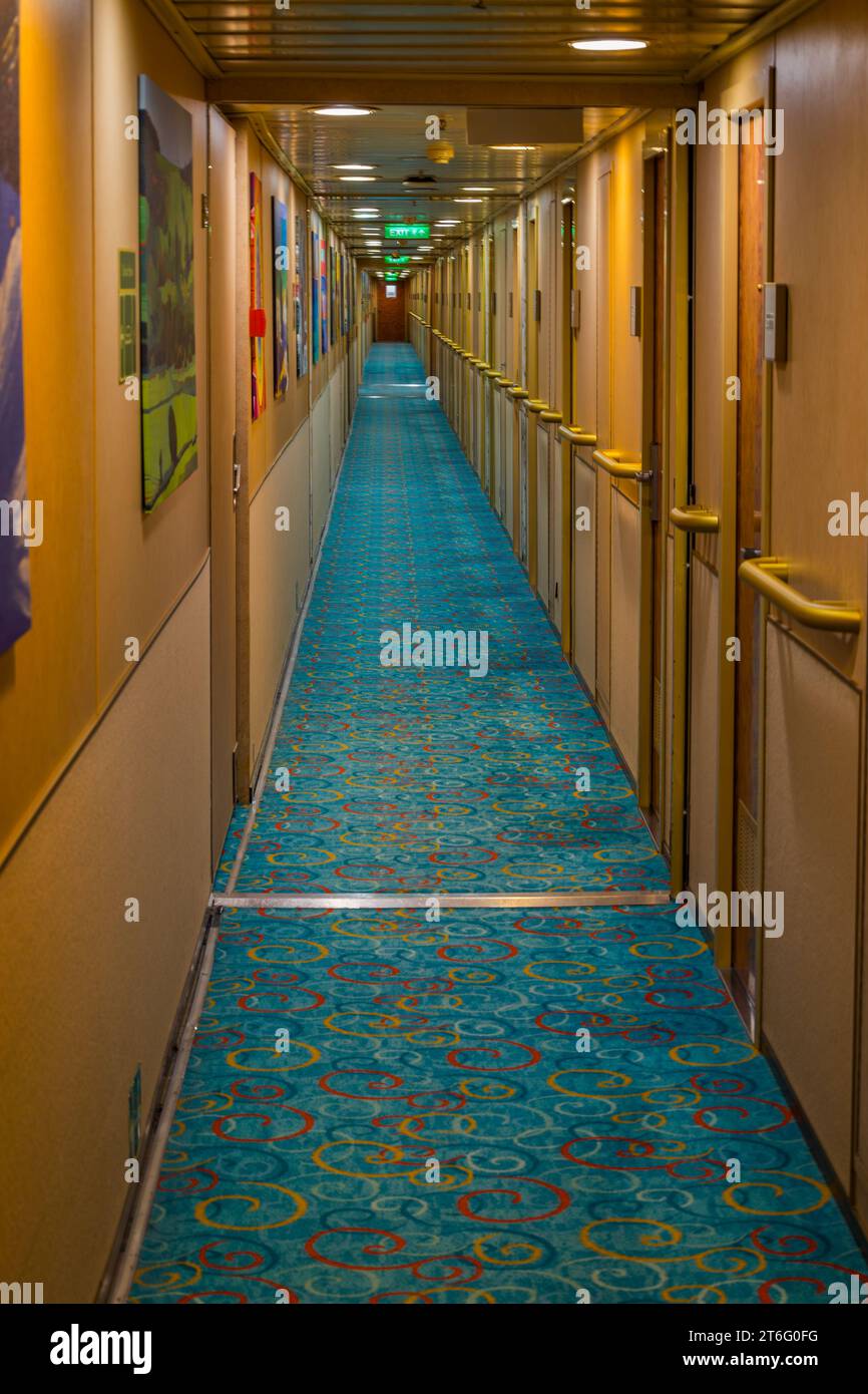 Ebene 3 (von 9) an Bord der MS Borealis Stockfoto