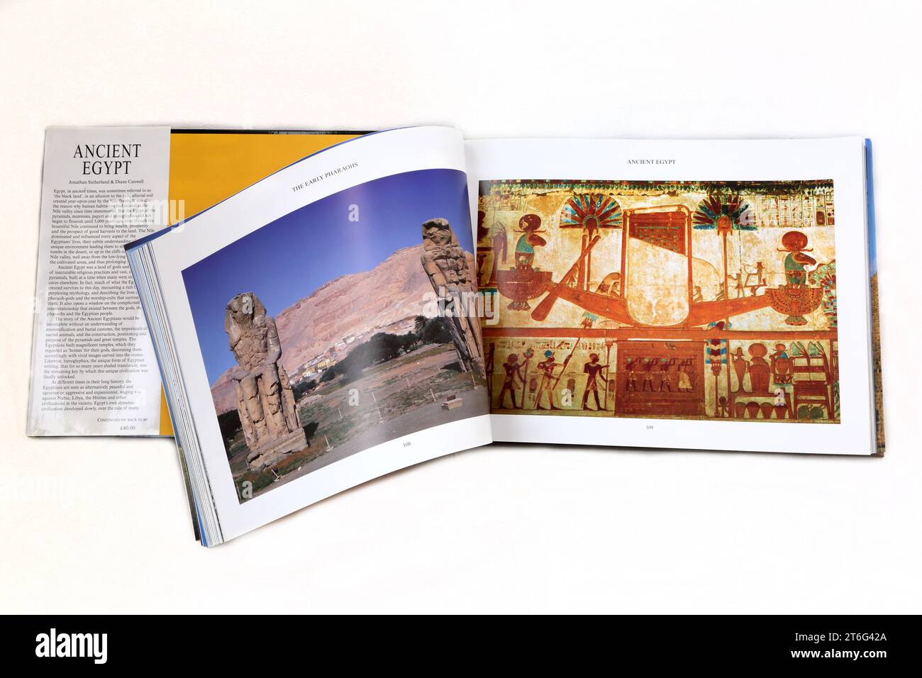 Großes Hardcover-Buch des alten Ägyptens Stockfoto