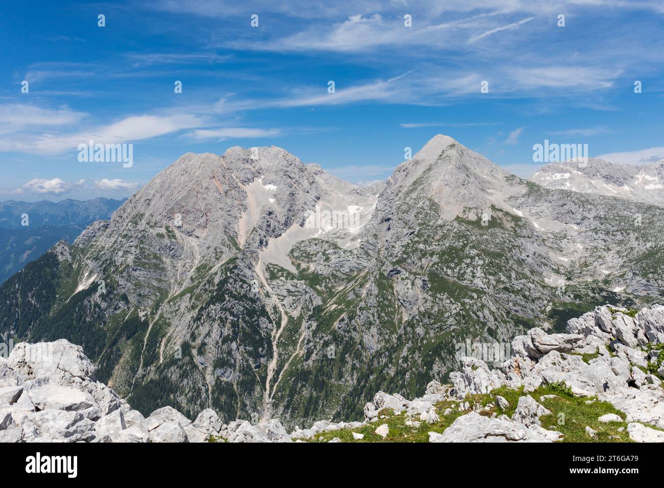 Kocna und Grintovec Berg, Kamnik Savinja Alpen, Slowenien. Blick vom Kalski Greben. Stockfoto