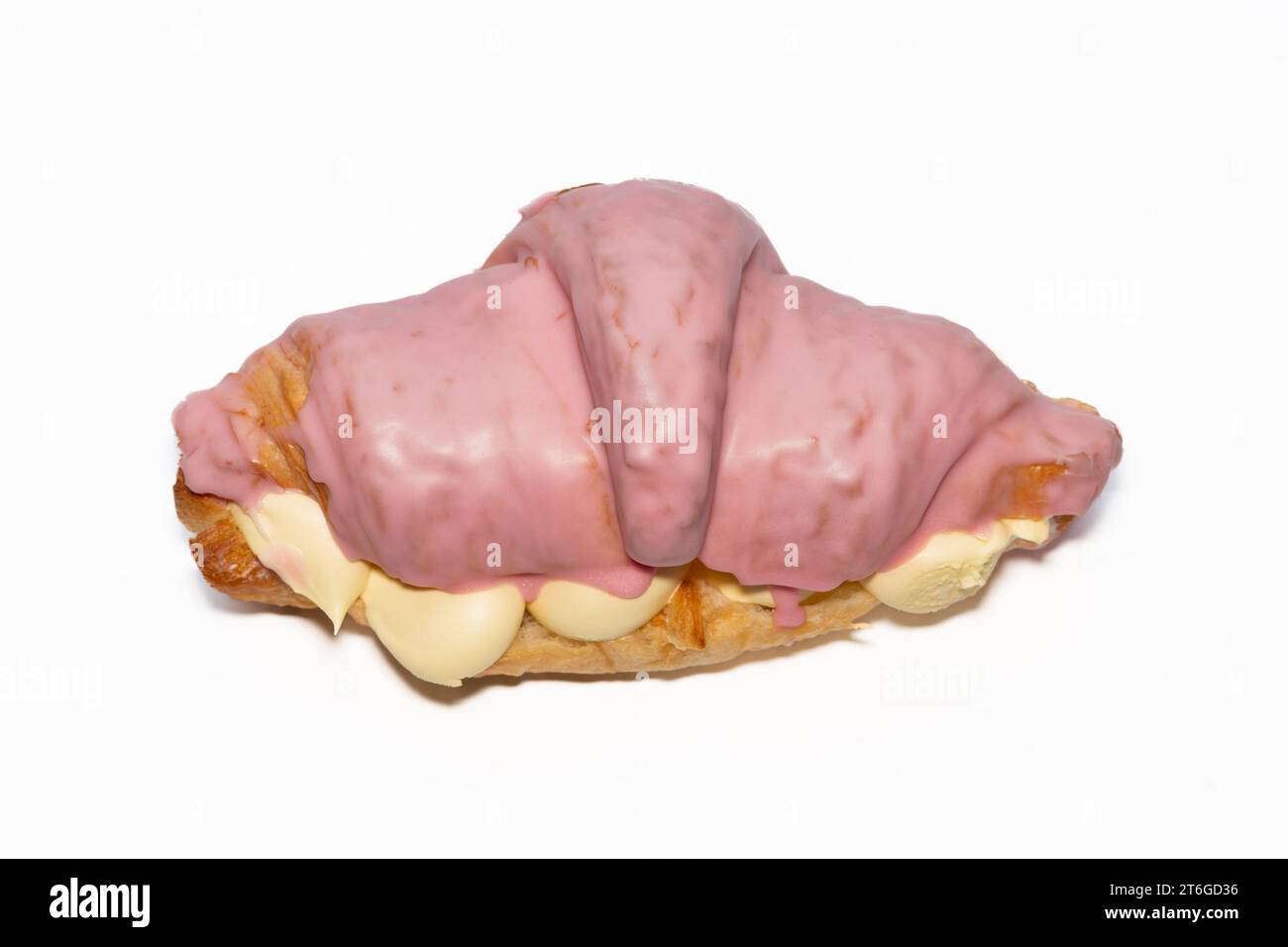 Crompouce isoliert auf weiß. Eine Kreuzung zwischen Tompouce und Croissant Stockfoto