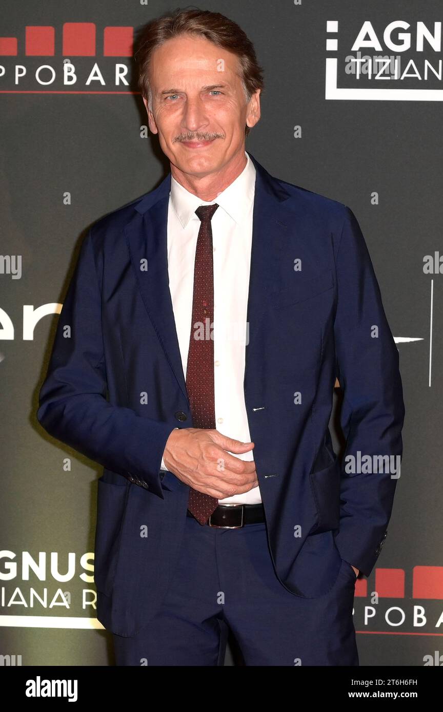 Cesare Bocci beim Croce Rossa Italiana Charity Event im Hospiz Santo