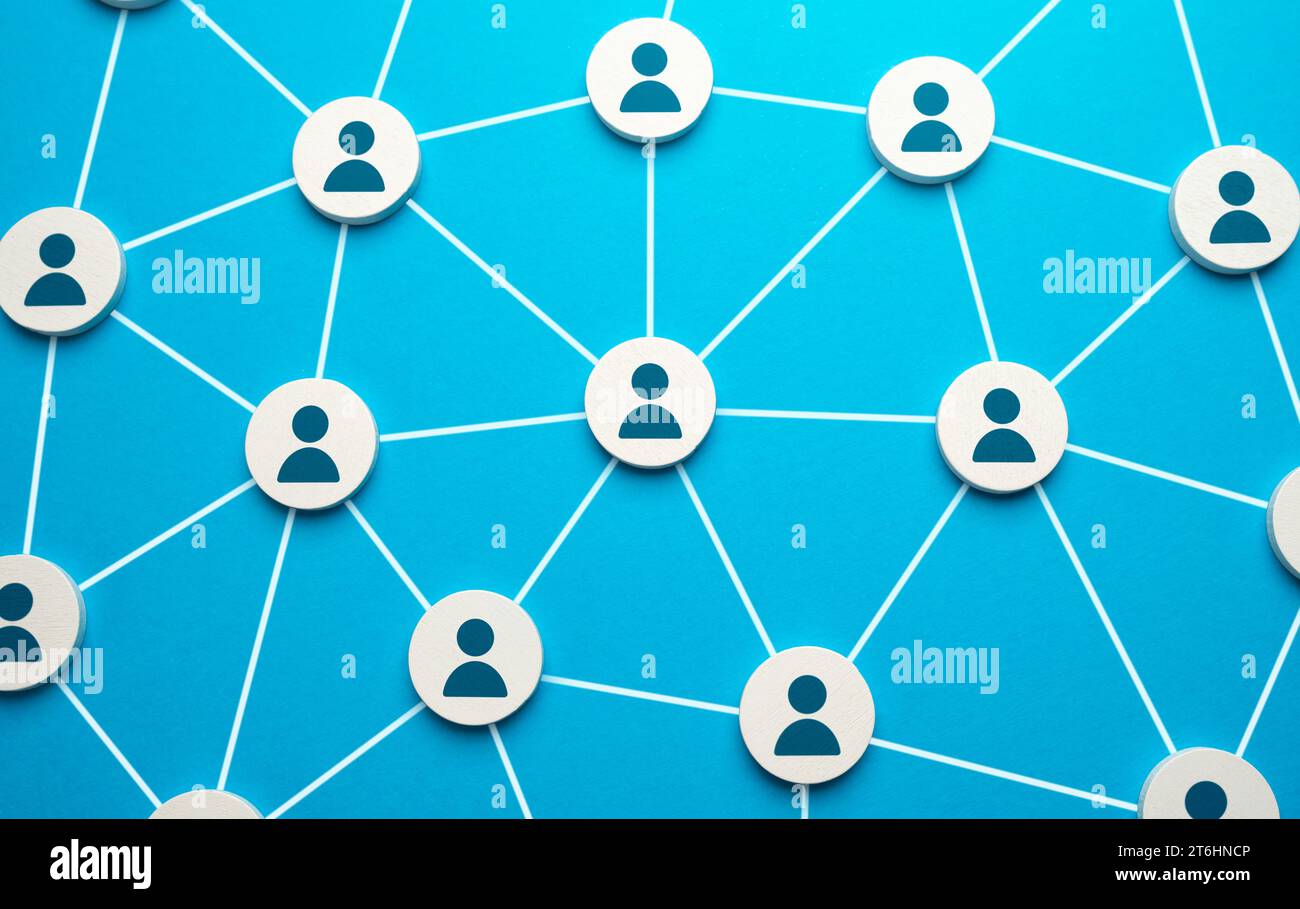 Unternehmensnetzwerk für Mitarbeiterbeziehungen. Kommunikation und Interaktion in einem Unternehmen oder einer Community. Gesellschaft und öffentliche Verbindungen. Organisation des Arbeitsauftrags Stockfoto
