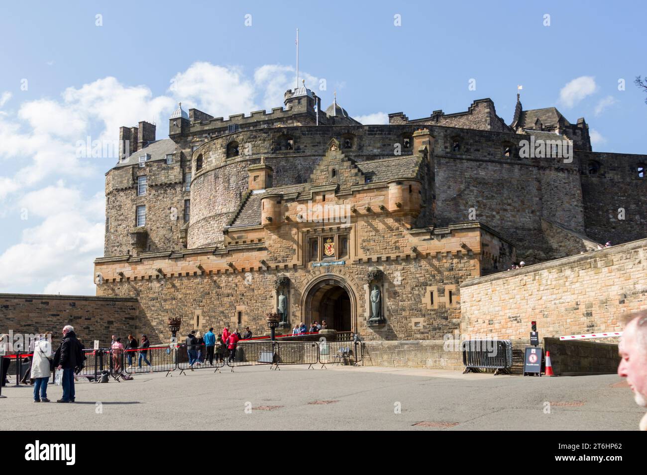 Edinburgh, Schottland, Großbritannien. April 2023. UK. Edinburgh Castle, The Royal Mile, Edinburgh. Stockfoto