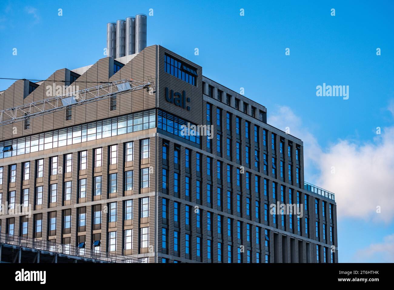 UAL-Gebäude der University of the Arts London an der East Bank, Olympic Park, Stratford Stockfoto