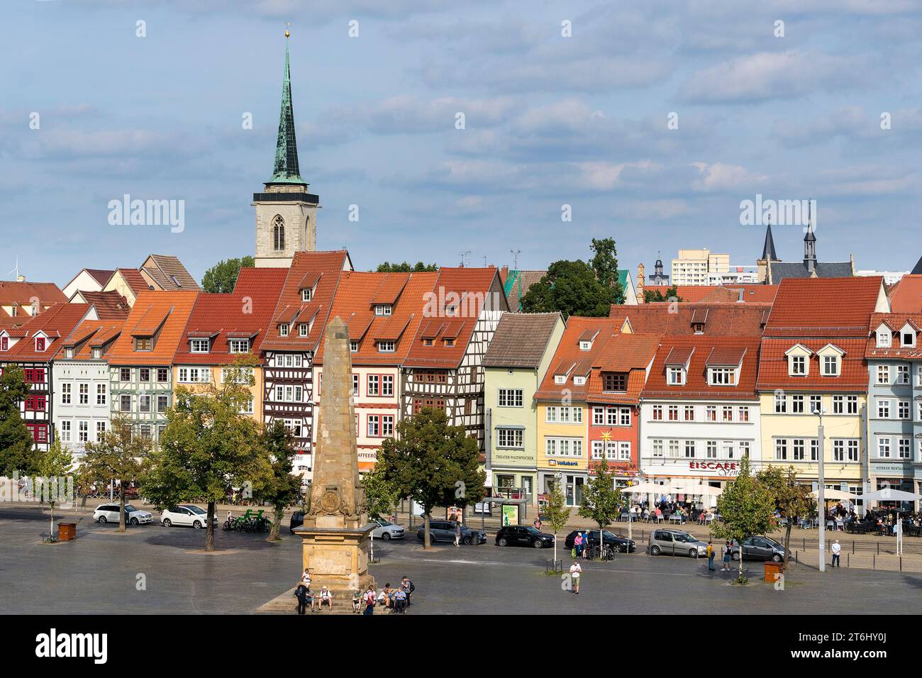 Thüringen, Erfurt, Altstadt, Domplatz, Fachwerkreihe, Blick von der Domtreppe Stockfoto