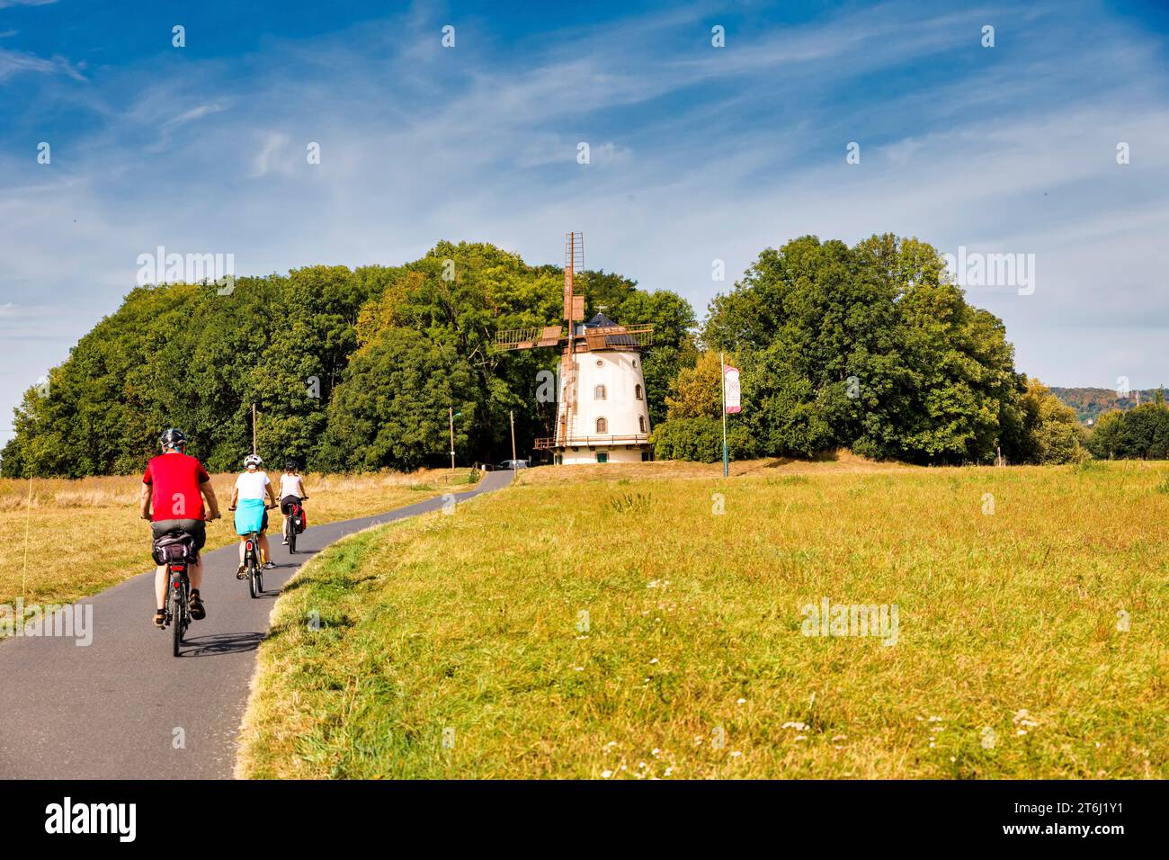 Fahrradtour entlang der Elbe zwischen Dresden und Meißen, Sachsen, Deutschland, Europa Stockfoto