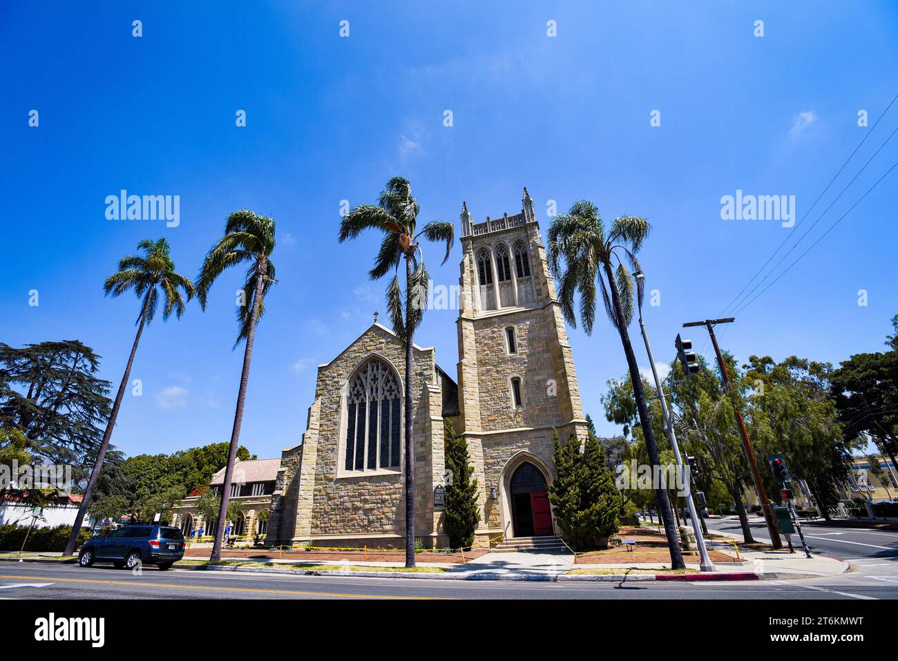 Die Trinity Episcopal Church an einem Sommertag - Santa Barbara, Kalifornien Stockfoto