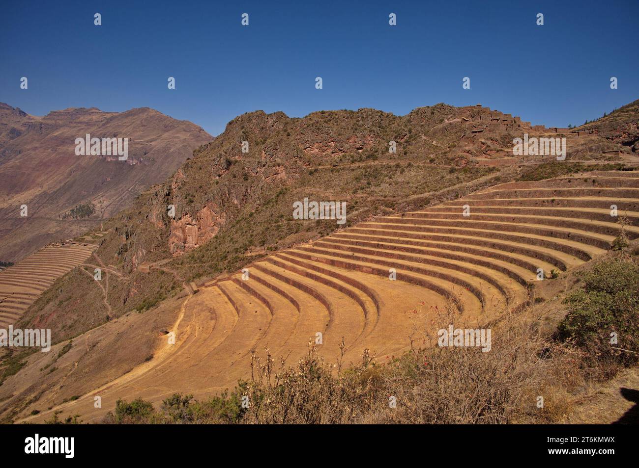 Archäologische Stätte Pisac mit wunderschönem Blick auf landwirtschaftliche Terrassen Stockfoto