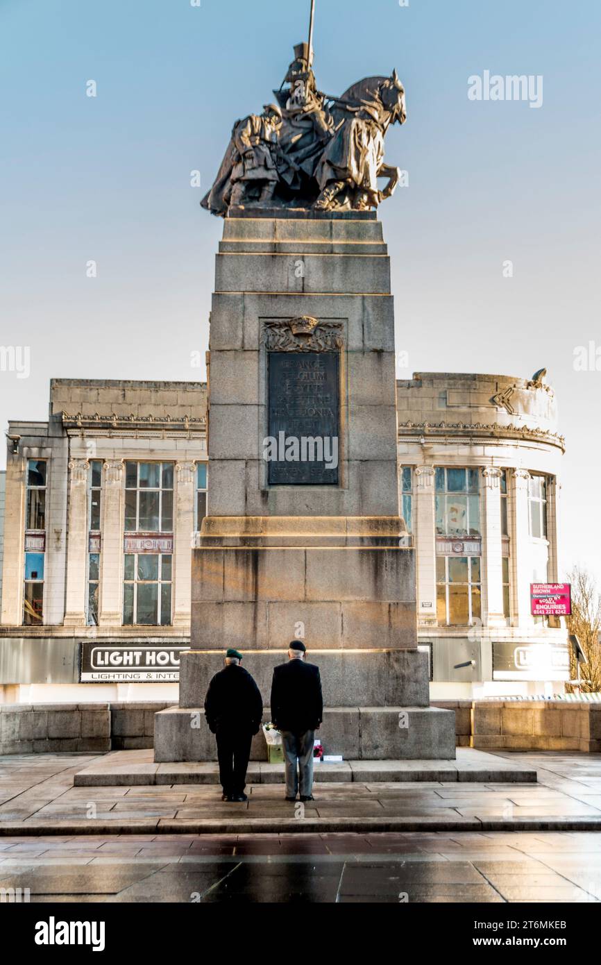 Paisley Cenotaph Gedenktag 11. November 2023 Stockfoto
