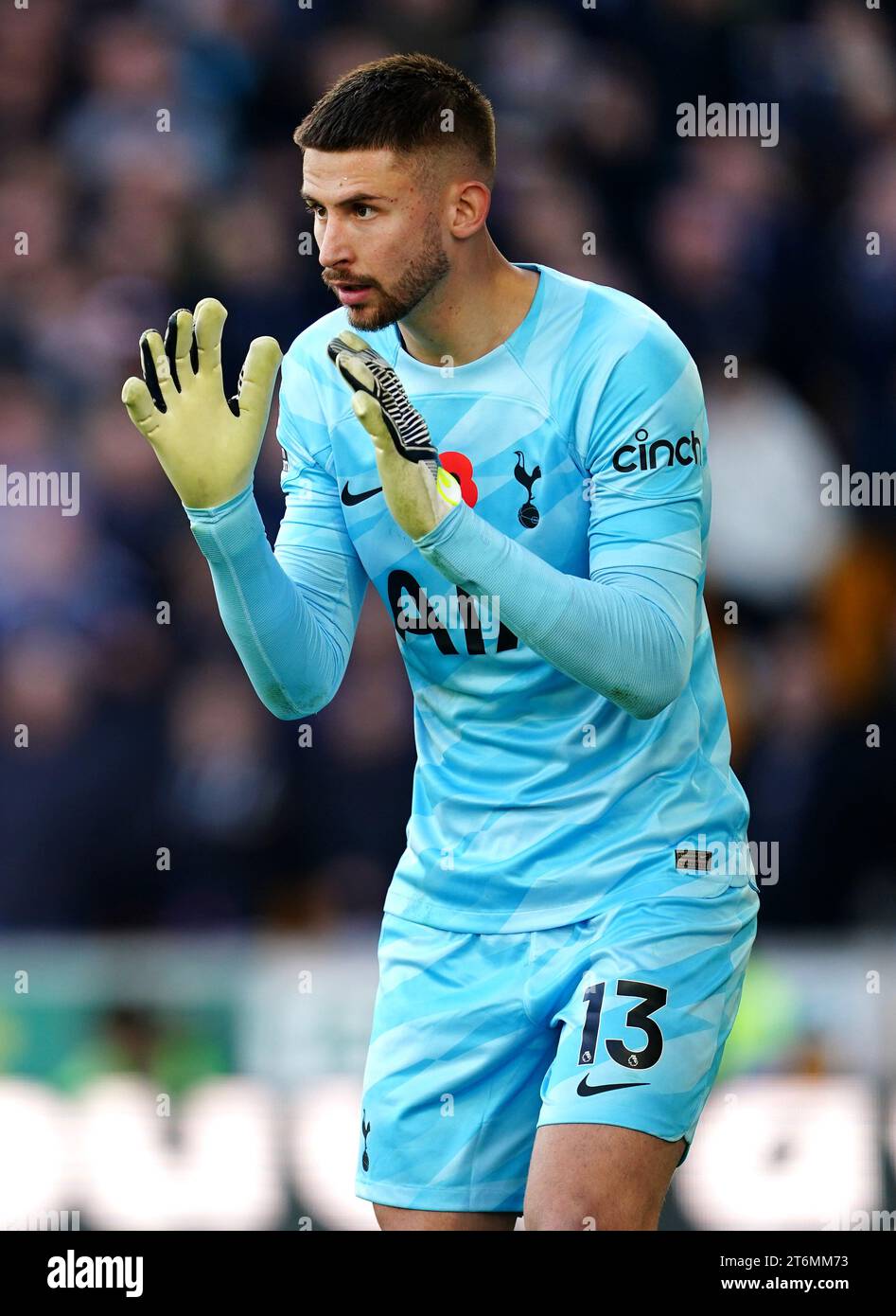 Tottenham hotspur guglielmo vicario Fotos und Bildmaterial in hoher