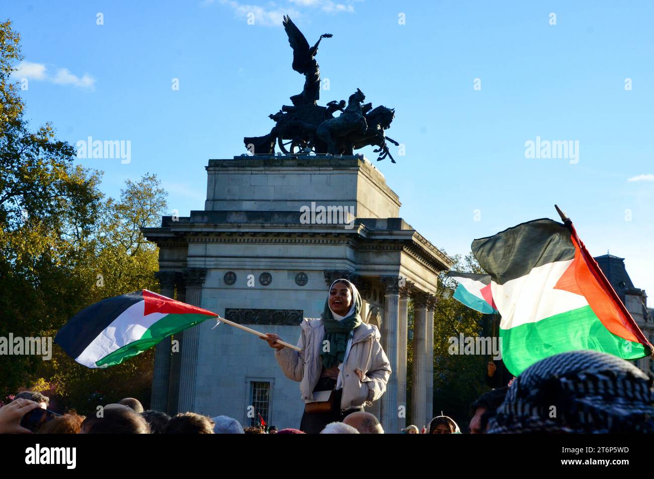Szenen aus der Anti-Krieg-Pro-Waffenstillstandsdemonstration in Zentral-london, die einen Waffenstillstand in palästina, israel, gaza, 11. november 2023 forderte Stockfoto
