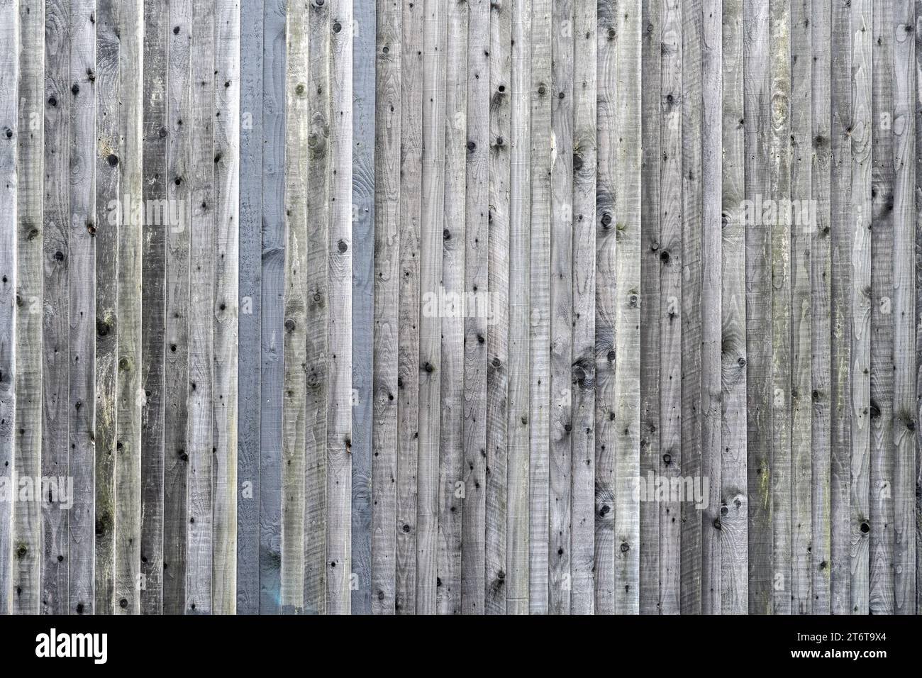 Hintergrund von einer alten und abgenutzten Plankenwand Stockfoto