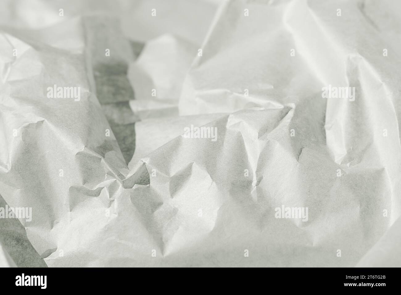 Sauberes Papier, zerknittert, abstrakter Hintergrund. Stockfoto