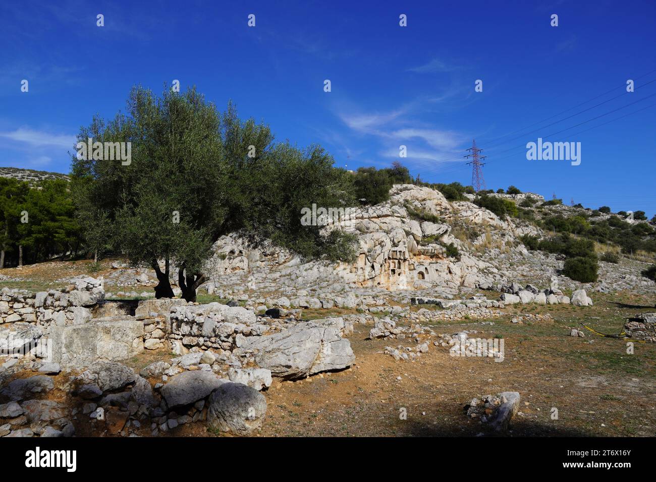 Ruinen des antiken Tempels der Aphrodite oder Venus in Attika, Griechenland. Das Pfarrhaus und der Tempel Stockfoto