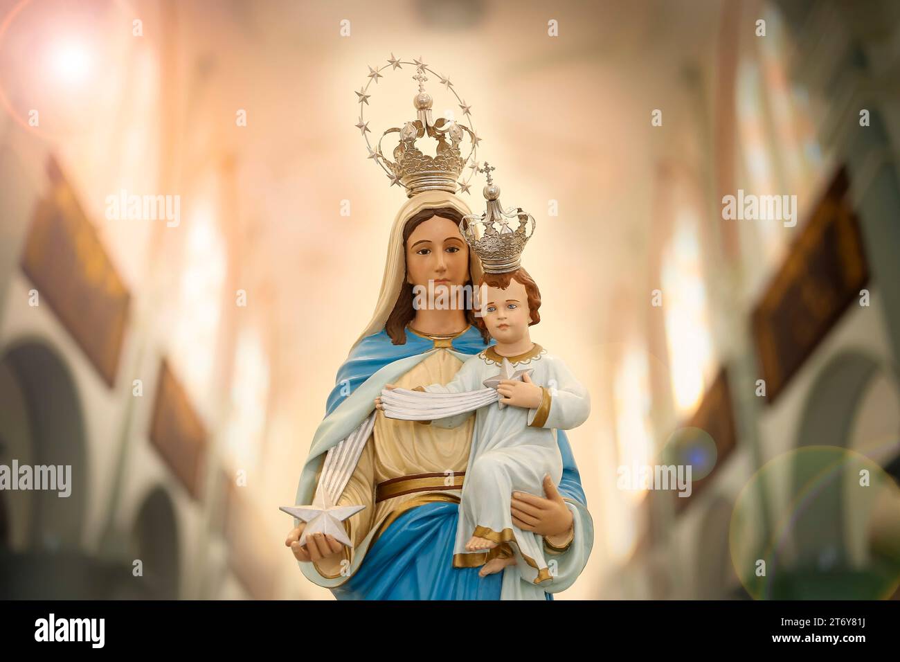 Statue des Bildes unserer Lieben Frau von Guia, Mutter Gottes in der katholischen Religion, Jungfrau Maria, Schutzpatronin der Seeleute Stockfoto