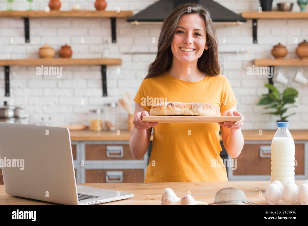 Frauen lernen in Online-Kursen kochen Stockfoto