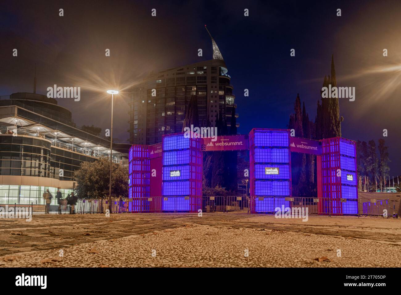 Parque of Nações, Lissabon, Portugal, 12. November 2023 Eintritt zum Web Summit 2023 Stockfoto