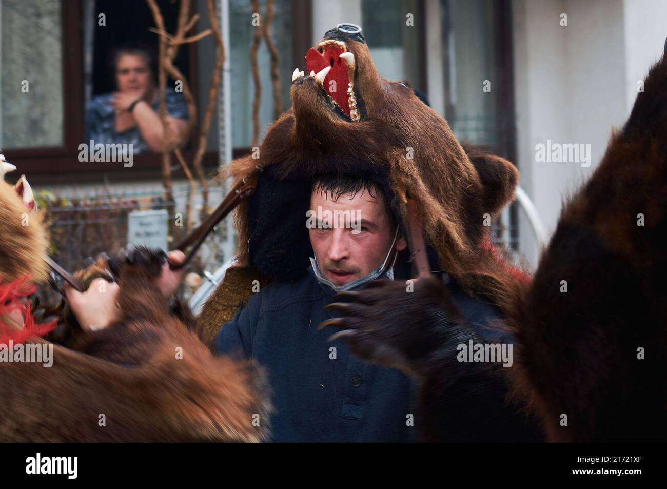 Silvestermasken, Traditionen, Weihnachtslieder und Bräuche in Rumänien Stockfoto