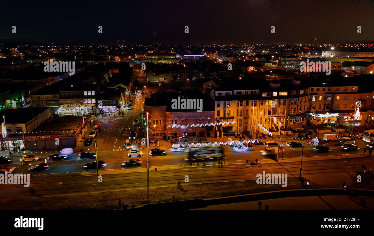 Wunderschöne Aufnahmen mit einer Drohne in Blackpool während der Weihnachtsfeiertage Stockfoto