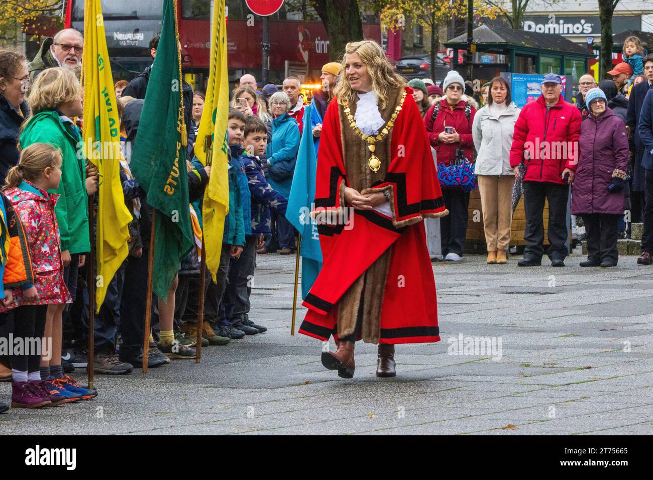 Falmouth erinnert sich an den Tag der Gefallenen am Gedenktag 2023 mit einer Parade von Militärkräften und einer Kranzniederlegung im Kimberly Park. Stockfoto