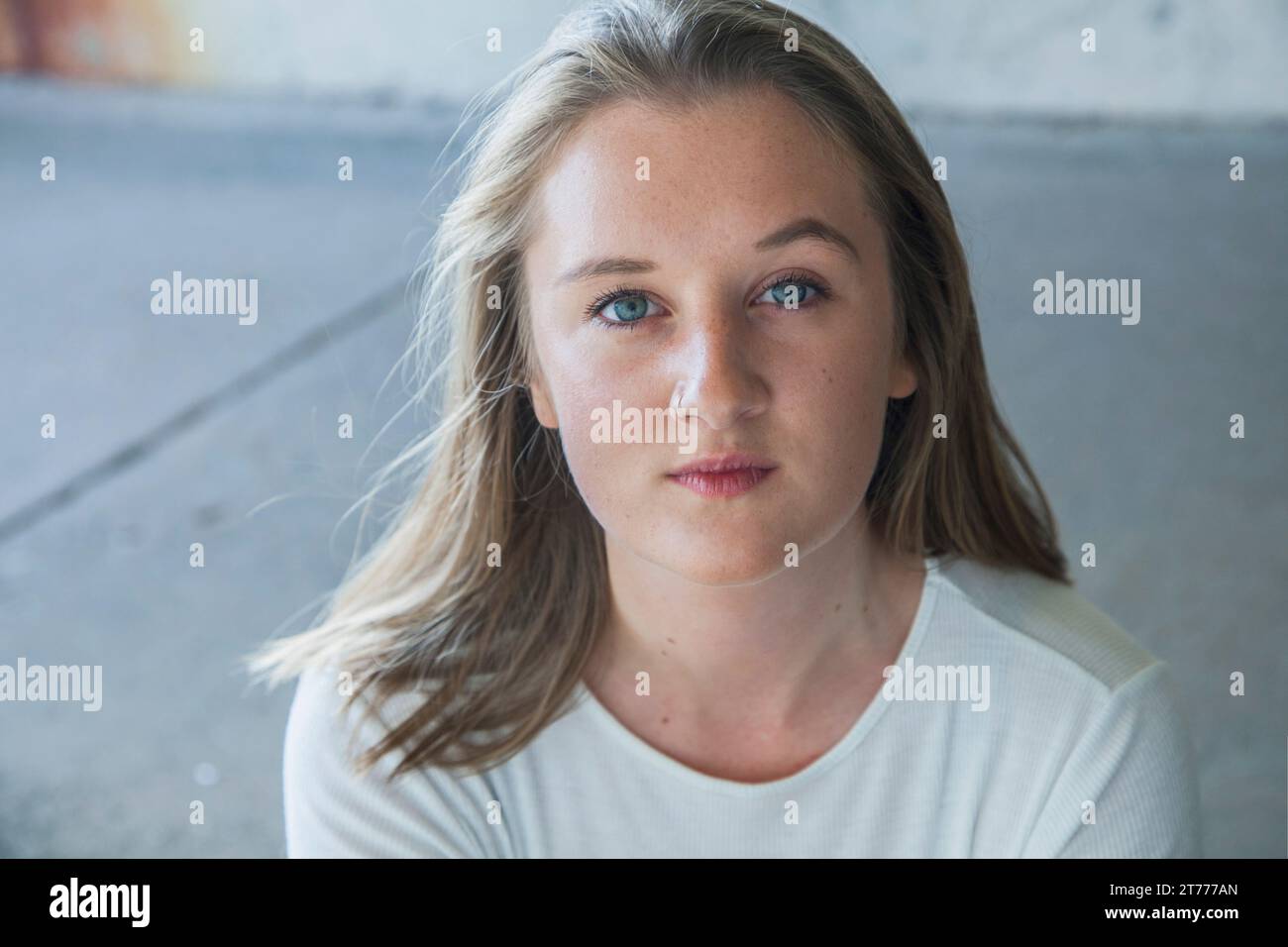 Portrait of Young Woman Stockfoto