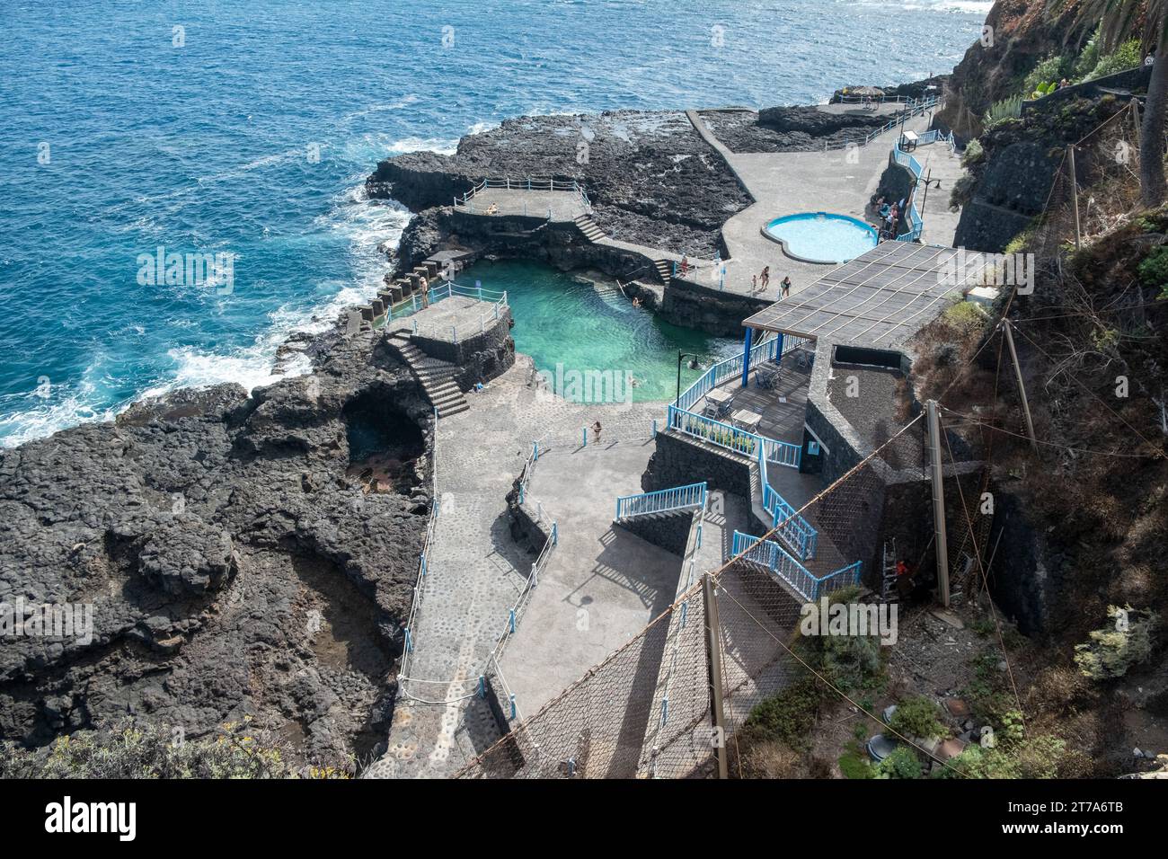 Naturpool an der Küste der kanarischen Insel La Palma, Spanien Stockfoto