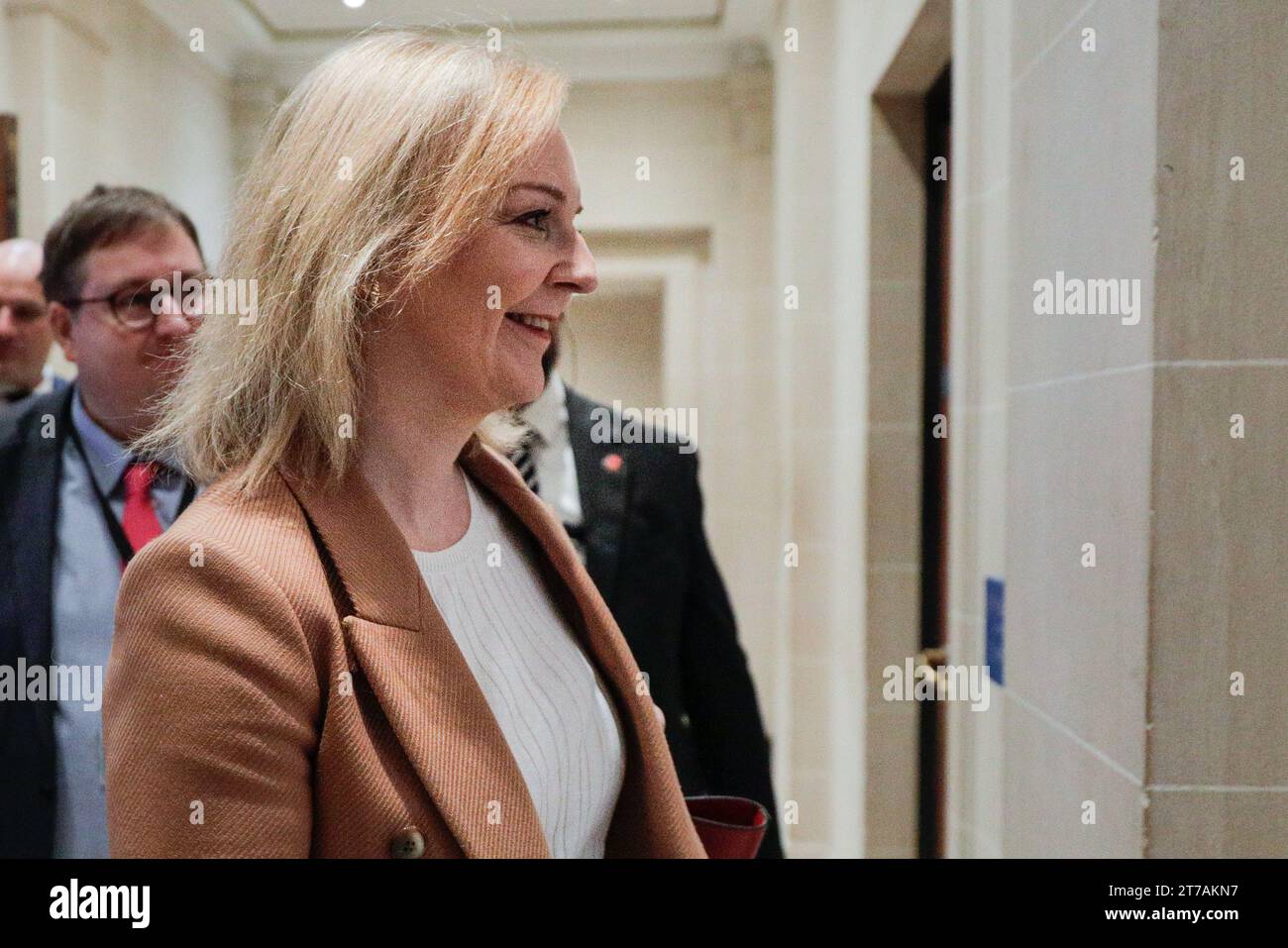 Großbritannien 14. November 2023. Liz Truss, ehemaliger britischer Minister, nimmt heute an einer Veranstaltung des Think Tank the Growth Commission in der Great George Street im Zentrum von London Teil. Die Gruppe, die sich aus internationalen Ökonomen zusammensetzt, wurde von Truss gegründet, um ihre Politik des Wirtschaftswachstums weiter zu fördern. Stockfoto