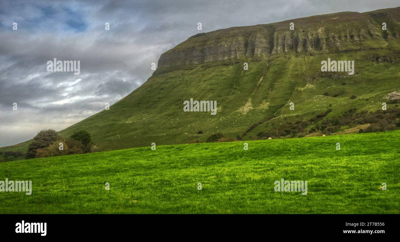 Mount benbulben irland Stockfoto