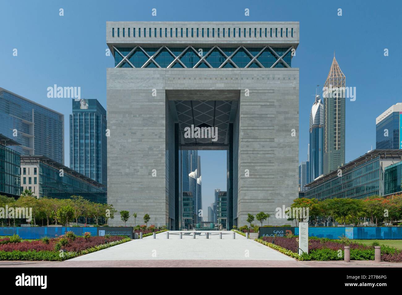 Dubai, Vereinigte Arabische Emirate. 1. Juli 2019 DIFC Gate Building. Dubai International Financial Centre in der Sonderwirtschaftszone, ein Drehkreuz für Investitionen Stockfoto