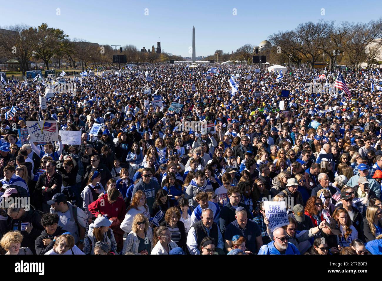 Demonstranten treffen sich in der National Mall in Washington DC während einer Veranstaltung zur Unterstützung des Staates Israel und gegen Antisemitismus am Dienstag, den 14. November 2023. Quelle: Aaron Schwartz/CNP/MediaPunch Stockfoto