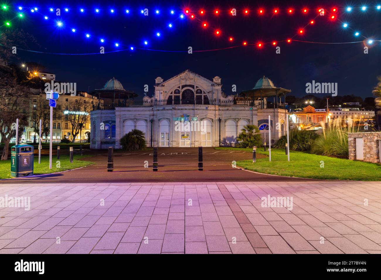 Torquay Promenade Lichter Stockfoto