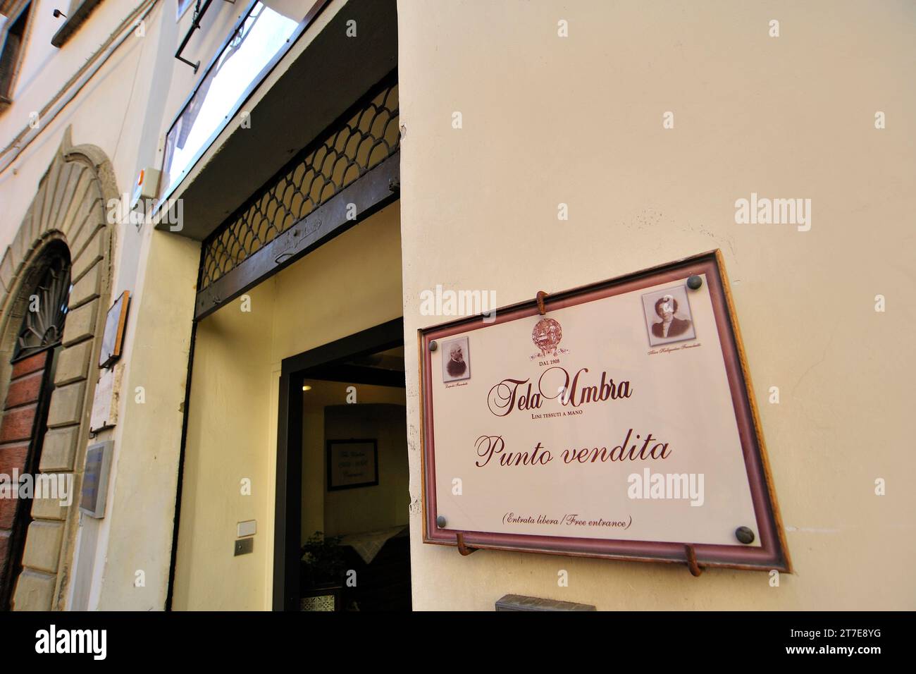 Workshop „Umbrian Canvas“. Via Sant'antonio 3. Stadt des Schlosses. Umbrien. Italien Stockfoto