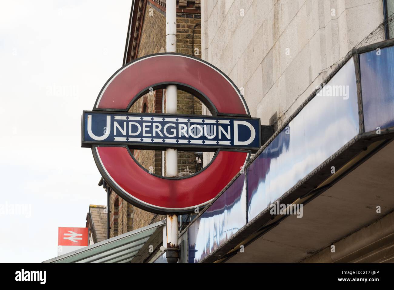 Charles Holden's Balham – U-Bahn-Station, Balham High Road, Balham, London, SW12, England, Großbritannien Stockfoto