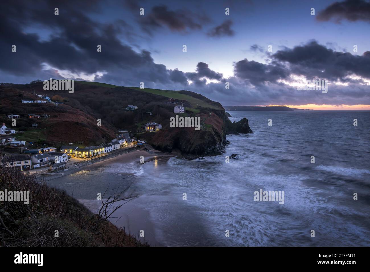 Llangrannog, Ynys Lochtyn, Küstenszenen auf dem Meer West wales, ceredigion Stockfoto