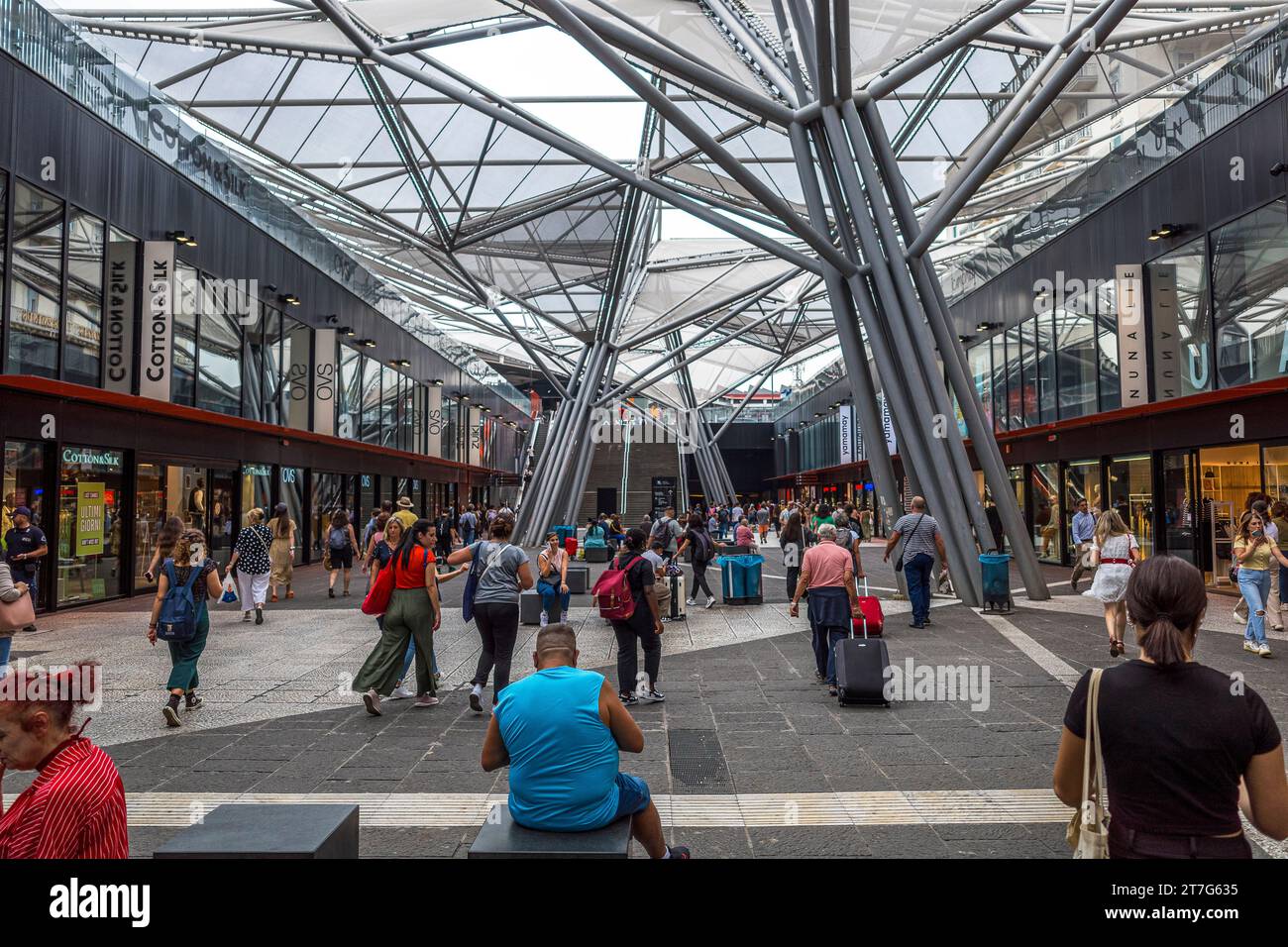 Galleria Piazza Garibaldi, Neapel, Italien Stockfoto