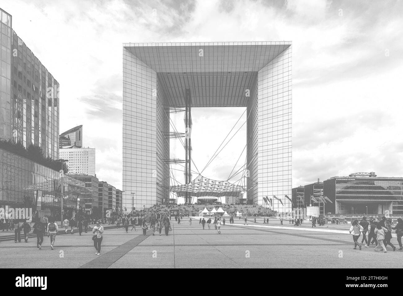 Grande Arche de la Defense und Parvis de la Defense Wolkenkratzer, Paris, Ile-de-France, Frankreich Stockfoto