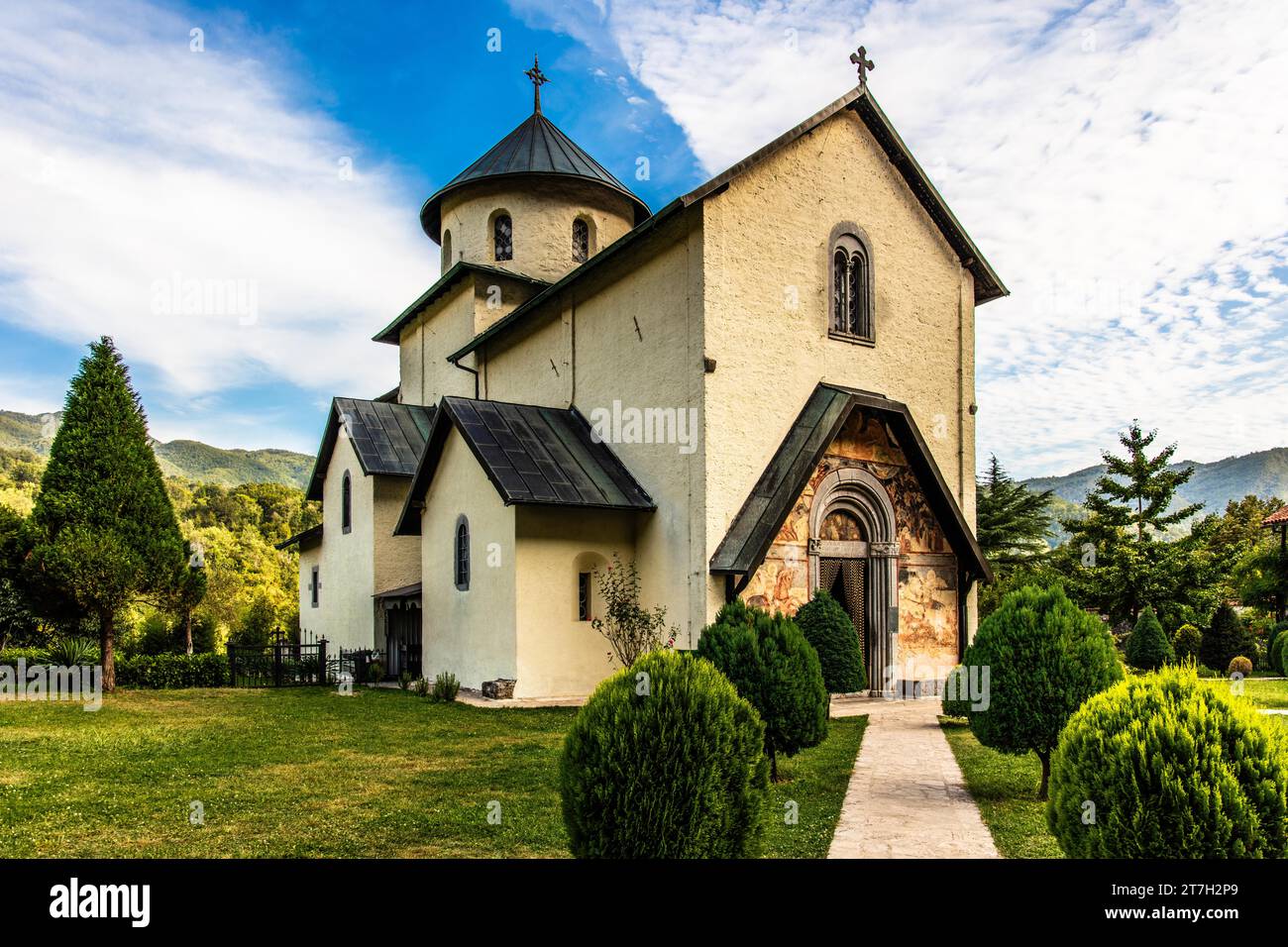 Serbisch-orthodoxes Kloster Moraca in Mittelmontenegrn, gegründet 1252 in Montenegro, Montenegro Stockfoto