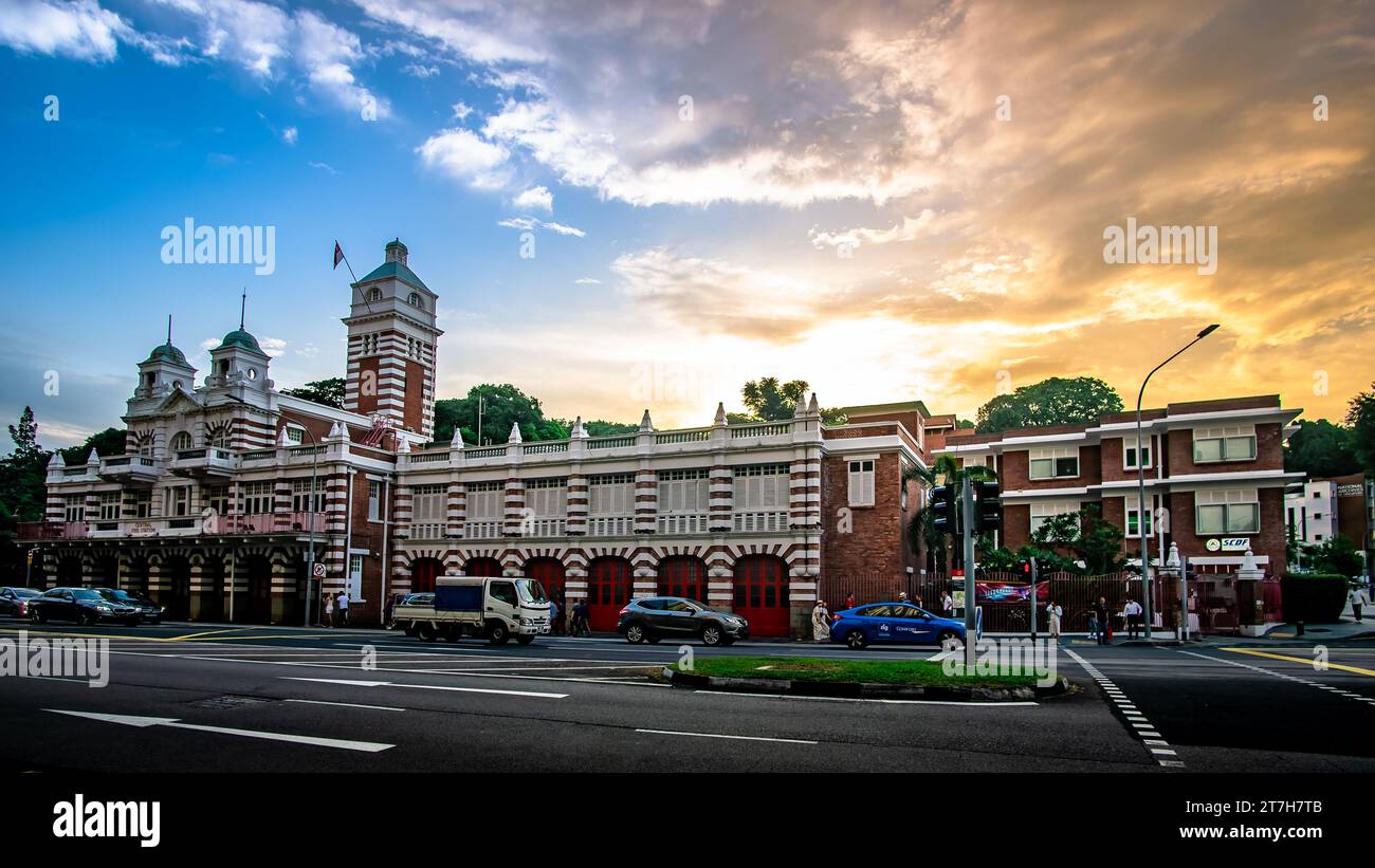 Die Central Fire Station ist die älteste Feuerwache in Singapur und befindet sich in der Hill Street im Museum Planning Area, innerhalb des Cent Stockfoto