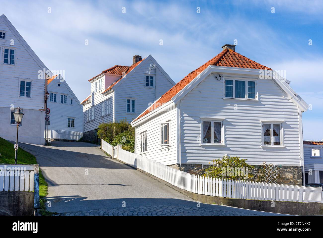 Traditionelle Holzhäuser, Skudeneshavn, Insel Karmøy, Komitat Rogaland, Norwegen Stockfoto