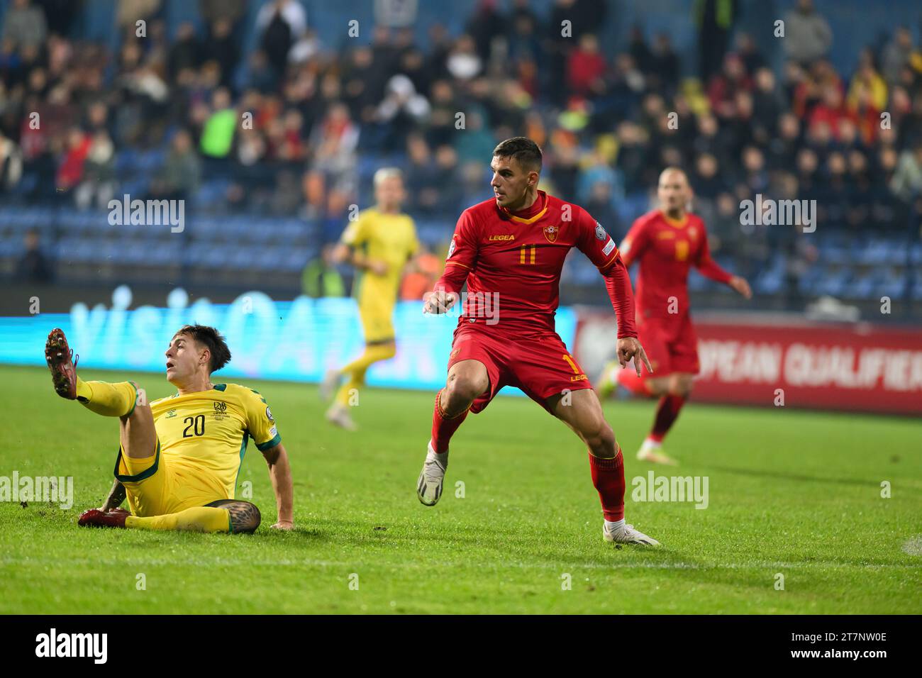 Podgorica, Montenegro, 16.11.23., November 2023, Nikola Krstovic im Qualifikationsspiel der Gruppe G 2024 Montenegro - Litauen im Gradski stadion, Podgorica, Credit: Stefan Ivanovic/Alamy Live News Stockfoto